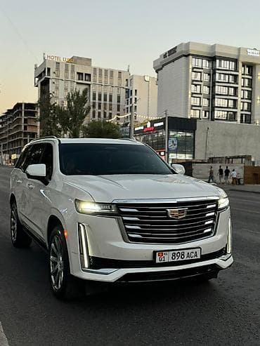 кадиллак эскалейт: Cadillac Escalade: 2021 г., 6.2 л, Автомат, Бензин, Внедорожник — 1