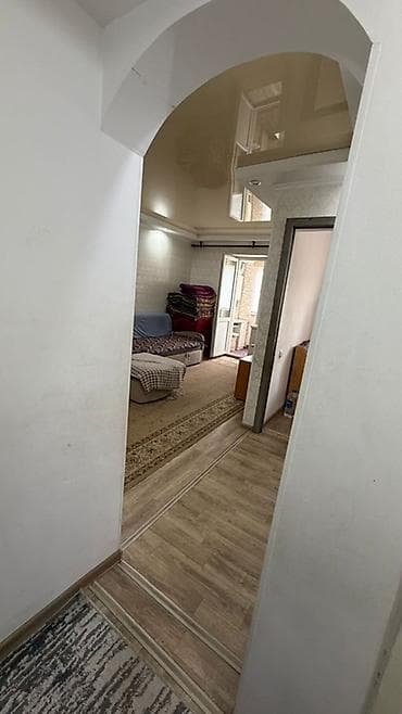 1к: 1 комната, 36 м², Хрущевка, Косметический ремонт — 2