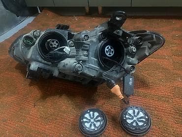 Передняя правая фара Hyundai 2018 г., Б/у, Оригинал, Корея — 3
