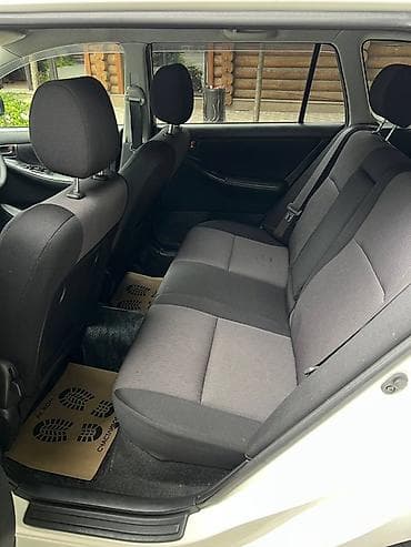 Toyota Corolla: 2002 г., Универсал — 7