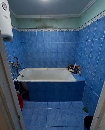 старый толчок квартиры: 3 комнаты, 75 м², 105 серия, 2 этаж, Косметический ремонт — 9