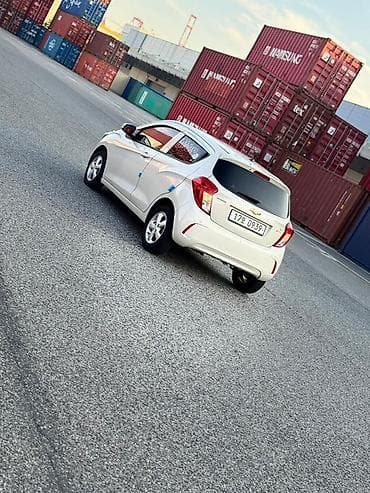 Продажа авто: Chevrolet Spark: 2016 г., 1 л, Автомат, Бензин, Хэтчбэк — 7