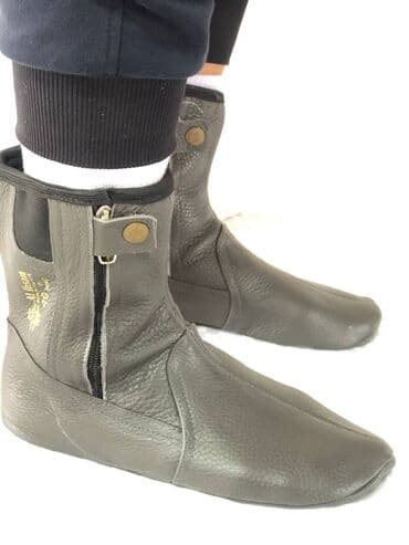 сапоги зимние женские натуральная кожа натуральный мех распродажа: Маасы пакистандан келген абдан сапаттуу иси начёсу менен жылуу — 1