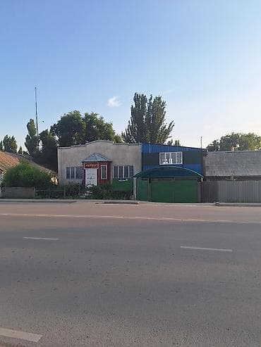 Продается дом в селе Тюп, вдоль трассы, с Магазином, удобен под любой at lalafo.kg Продается дом в селе Тюп, вдоль трассы, с Магазином, удобен под любой