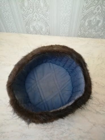 винтажные одежды: Муж. шапка б/у — 3