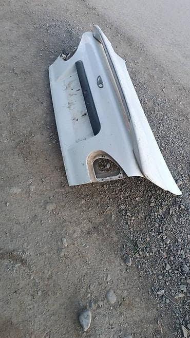 Крышка багажника Daewoo