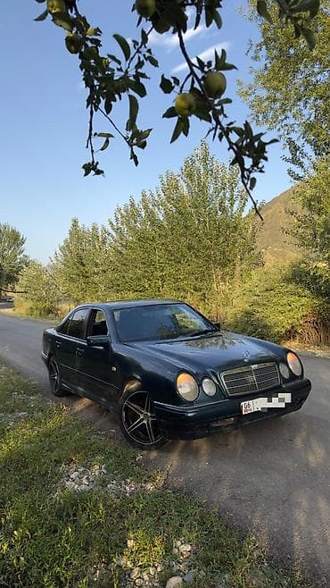 porsche cayene: Mercedes-Benz E-Class: 1997 г., 2 л, Механика, Бензин, Седан — 2