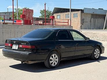 аудио касета: Toyota Camry: 1998 г., 3 л, Автомат, Бензин, Седан — 5
