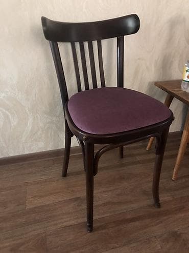 dinner table: Стул из массива дерева в классическом стиле бистро. Венский стул - — 1