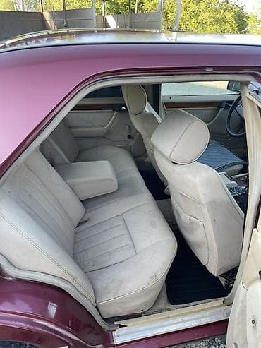 е34 2 5: Mercedes-Benz W124: 1994 г., 2 л, Механика, Бензин, Седан — 8