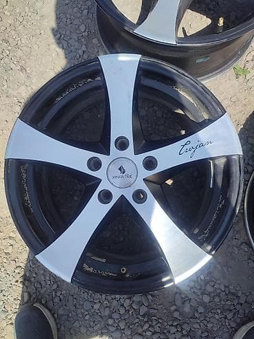 центрирующие кольца для дисков: Литые Диски R 16 Комплект, отверстий - 5 — 3