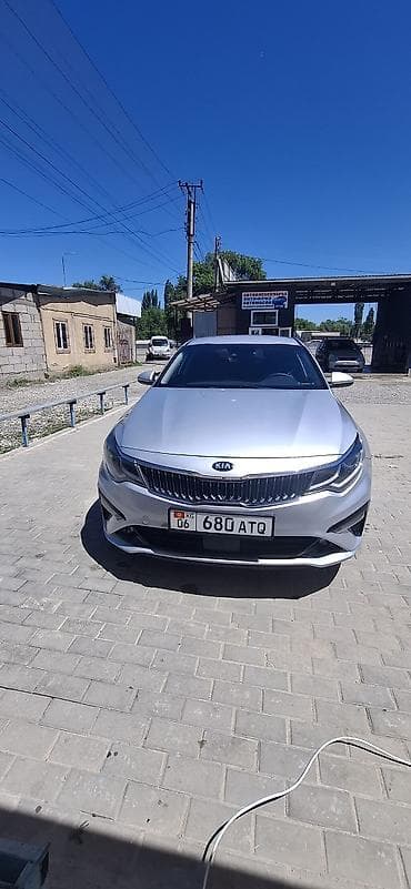 Kia K5: 2021 г., 2 л, Газ, Седан