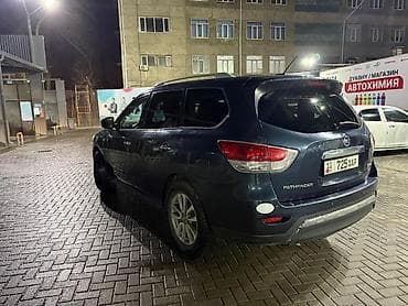 продажа nissan pathfinder: Nissan Pathfinder: 2015 г., 3.5 л, Автомат, Бензин, Кроссовер — 2