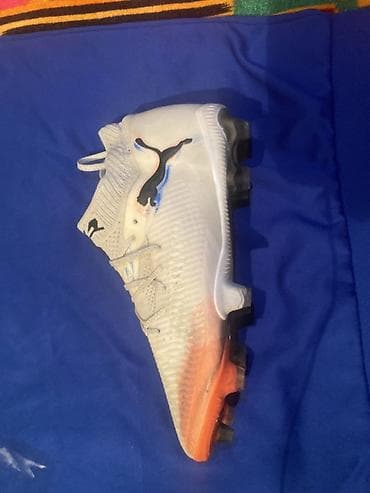 nike force: Футбольные бутсы Puma - Серия: Puma Future (линейка с носком-«носком» — 1