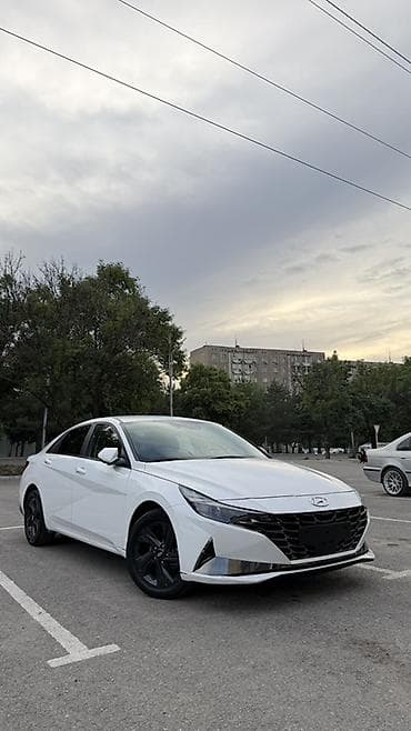 Hyundai Avante: 2021 г., 1.6 л, Автомат, Бензин, Седан