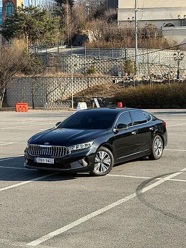 Kia K7: 2021 г., 2.4 л, Автомат, Гибрид, Седан