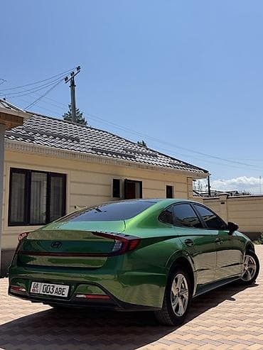 Hyundai Sonata: 2019 г., 2 л, Автомат, Газ, Лифтбек — 4