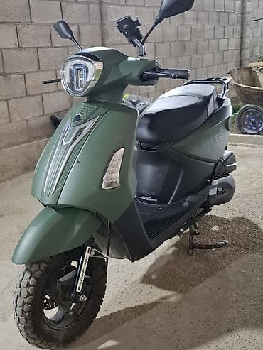 Мототехника: Продаю скутер 125кубов в отличном состоянии в данный момент глушител — 2