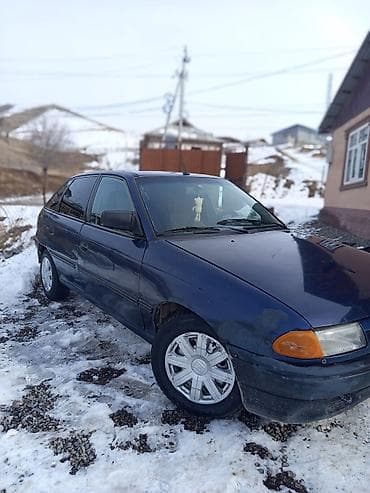 bmv m3: Opel Kadett: 1992 г., 1.4 л, Бензин, Хэтчбэк — 4