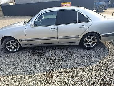 мерседес бенз а: Mercedes-Benz E-Class: 2002 г., 2.2 л, Ручные, Дизель, Седан — 5