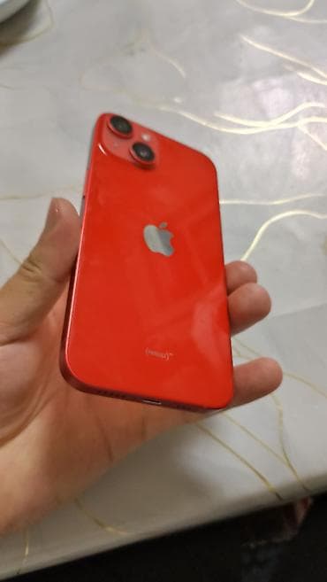 ipad 8th: IPhone 14, Б/у, 256 ГБ, Красный — 1