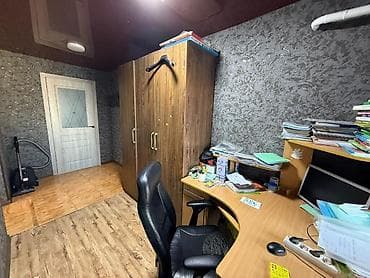 гараж темир: Продаю дом 4 комнаты кухня удобства в навес брусчатка 8 соток земли — 1