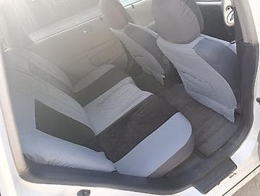 Продажа авто: Honda Civic: 2002 г., 1.5 л, Вариатор, Бензин, Хэтчбэк — 8