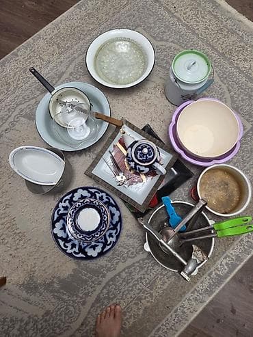 Посуда: Набор кухонной утвари и посуды (сборный комплект) Состав: - — 1