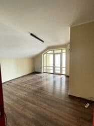 продаю дом под бизнес бишкеке: Сдаю Офис, 70 м², С видом на горы, С отдельным входом, С отдельным сан узлом — 3