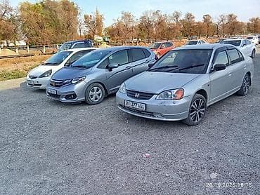 bid e5: Honda Civic: 2003 г., Автомат, Бензин, Седан — 4