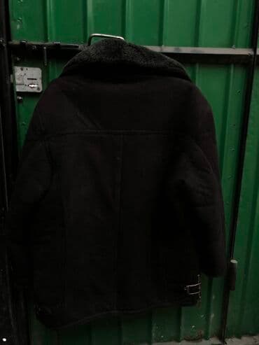 халат бу: Продаю мужскую дубленку 
Размер 54
В хорошем состоянии — 5