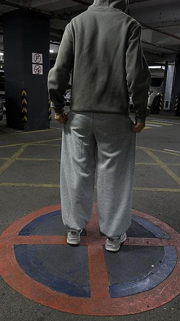 спортивки холодок: Штаны, Оверсайз, С карманами, С манжетами, Made in KG, Осень-весна — 2