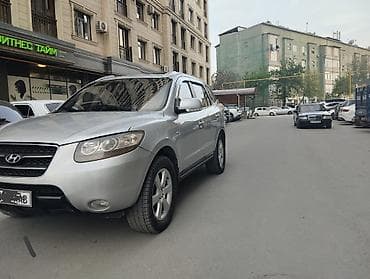 mini jack: Hyundai Santa Fe: 2008 г., 2 л, Автомат, Дизель, Кроссовер — 3