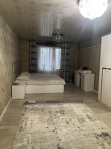 Спальный гарнитур, Б/у, Двуспальная кровать, Шкаф, Комод, Италия, Дерево, Самовывоз, цвет - Белый