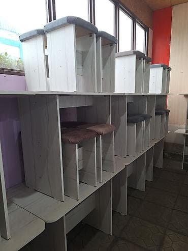 шкаф тумба: Компьютерный стол, С полками — 3