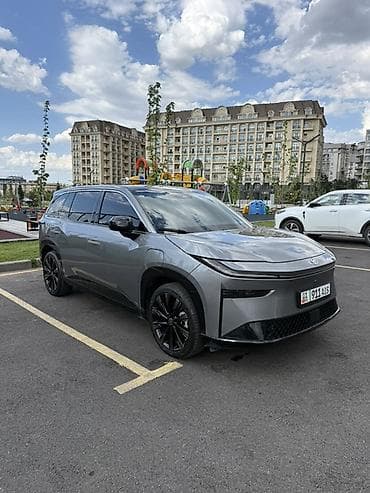 лисян бишкек: Toyota bZ3X: 2025 г., Электромобиль, Кроссовер — 2