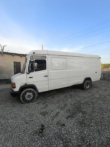 lada 2105: Легкий грузовик, Mercedes-Benz, Б/у — 5