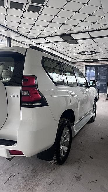 4wd: Toyota Land Cruiser Prado: 2018 г., 4 л, Автомат, Бензин, Внедорожник — 4