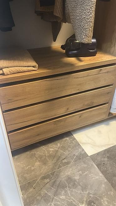 third edition solution: Шкаф для одежды, Прямой, ЛДСП — 1