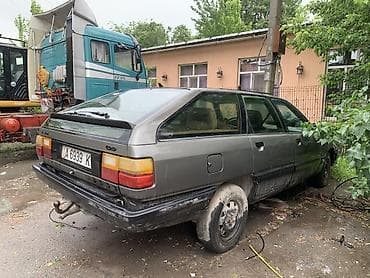 Audi: Audi 100: 1989 г., 2 л, Механика, Бензин, Универсал — 3