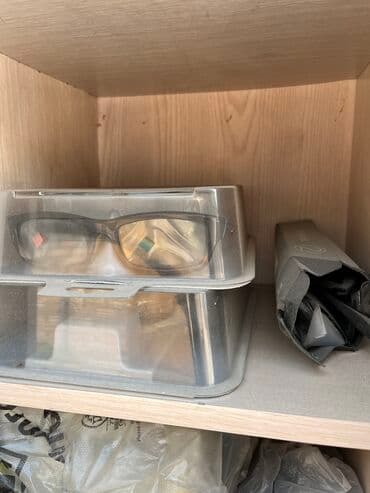 стекла бу: 3д очки 1шт 500с — 1