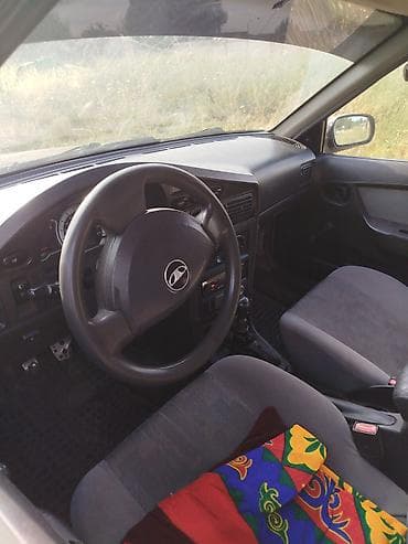 салквн тор: Daewoo Nexia: 2010 г., 1.5 л, Механика, Бензин, Седан — 4