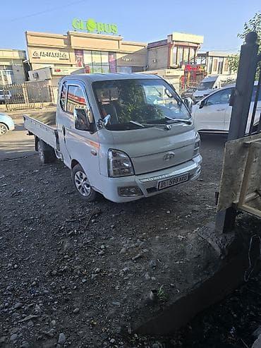 Транспорт: Жеңил жүк ташуучу унаа, Hyundai, Стандарт — 3