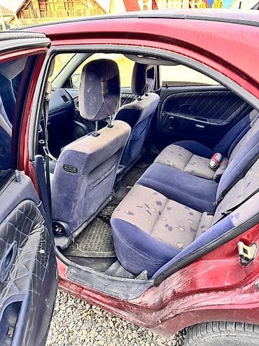 машины до 150к: Mitsubishi Carisma: 2000 г., 1.8 л, Автомат, Бензин, Седан — 6