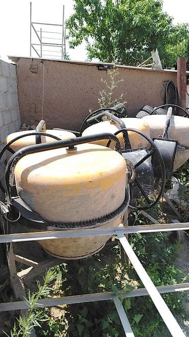 Курулуш аралаштыргычтар: Бетоносмесители гравитационного типа, стационарные/перевозимые на lalafo.kg да — 2 Курулуш аралаштыргычтар: Бетоносмесители гравитационного типа, стационарные/перевозимые на — 2