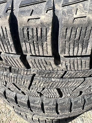 ф 90: Шины 215 / 50 / R 17, Зима, Б/у, Комплект, Легковые, Япония, Yokohama — 3