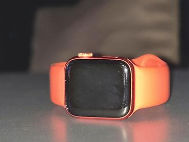 .в хорошем состоянии.есть мелкие царапины.на работу никак не влияет.в