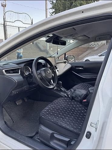 Продажа авто: Toyota Corolla: 2019 г., 1.8 л, Автомат, Гибрид, Седан — 6