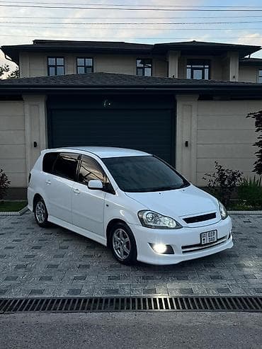 japan cargo: Toyota Ipsum: 2004 г., 2.4 л, Автомат, Бензин, Минивэн — 5