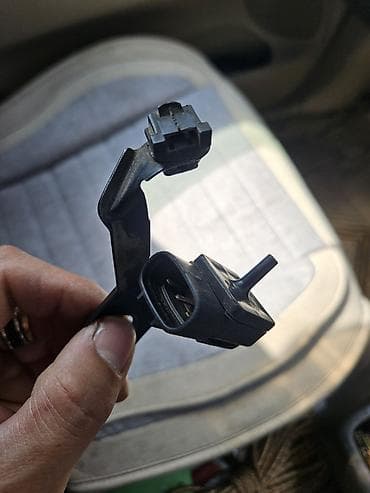 mini jack: Toyota Оригинал, Япония — 2